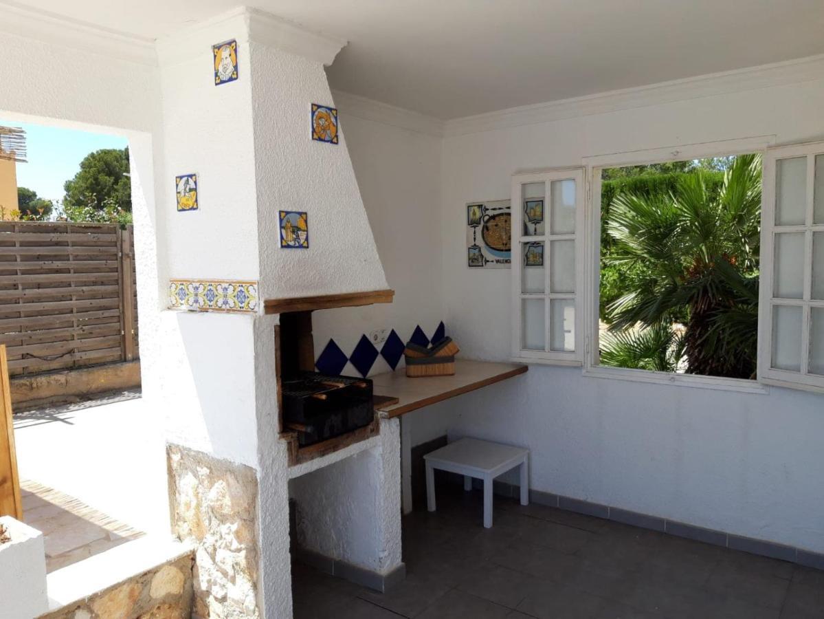 Villa Voor 8 Personen Met Zwembad Calafat Exterior photo